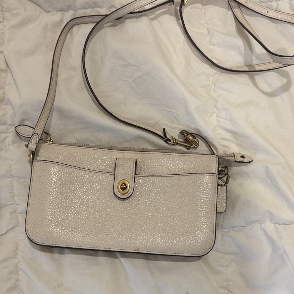 Coach Crossbody / Flap bag